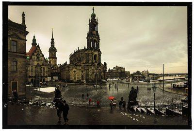 Dresden: Blick von der Brühlschen Terasse auf Hofkirche und Schloß